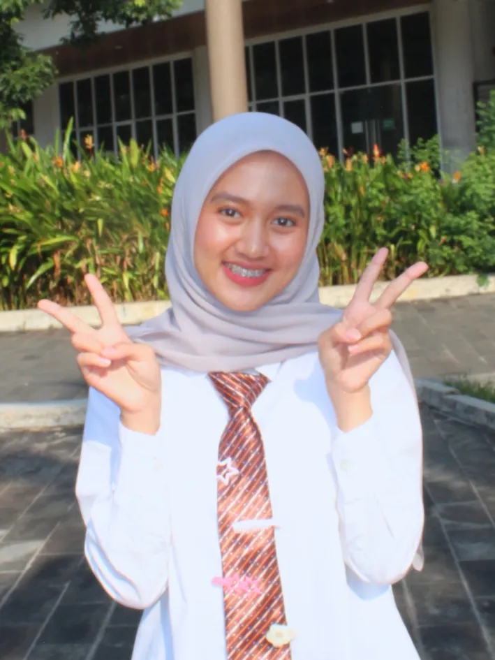 Rizza Saputri